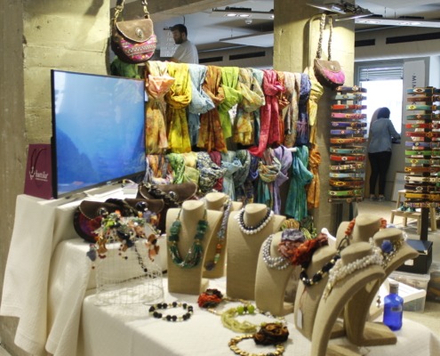 THE POP UP SHOP